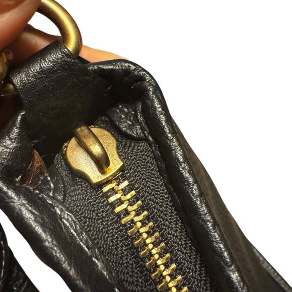 Coach Carry Black Leather Shoulder Bag - Picture 11 of 11